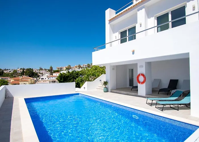 Villa Casa Cubo - Amazing 6 Bedroom *