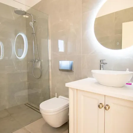 Villa Casa Cubo - Amazing 6 Bedroom *