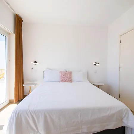 Casa Cubo - Amazing 6 Bedroom *