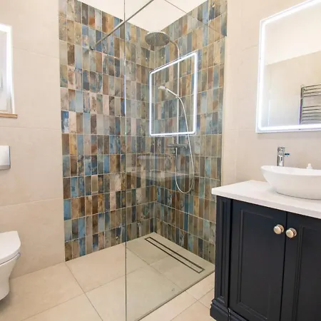 Casa Cubo - Amazing 6 Bedroom * Carvoeiro (Lagoa)
