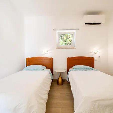 Casa Cubo - Amazing 6 Bedroom Vila Carvoeiro (Lagoa)
