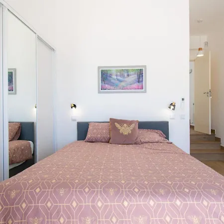 Vila Casa Cubo - Amazing 6 Bedroom