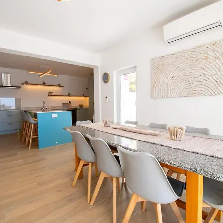 Casa Cubo - Amazing 6 Bedroom Carvoeiro (Lagoa)
