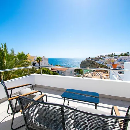 Casa Cubo - Amazing 6 Bedroom Vila