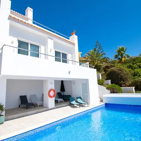 Casa Cubo - Amazing 6 Bedroom فيلة